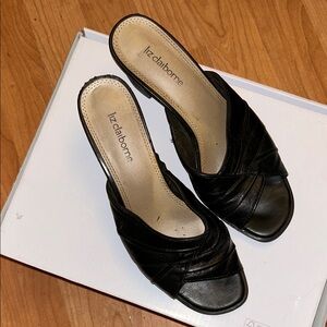 Liz Claiborne Women’s 6 Twilight Black Leather Mules